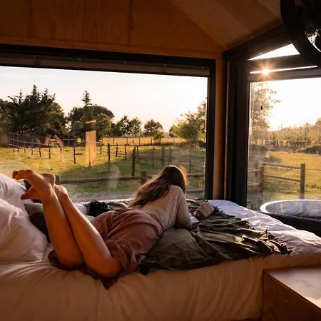 Fonneuve Les Crins - Parcel Tiny House - Tiny House Entouree Par Les Chevaux A 45mn De Toulouse Mae-5113 Hytte